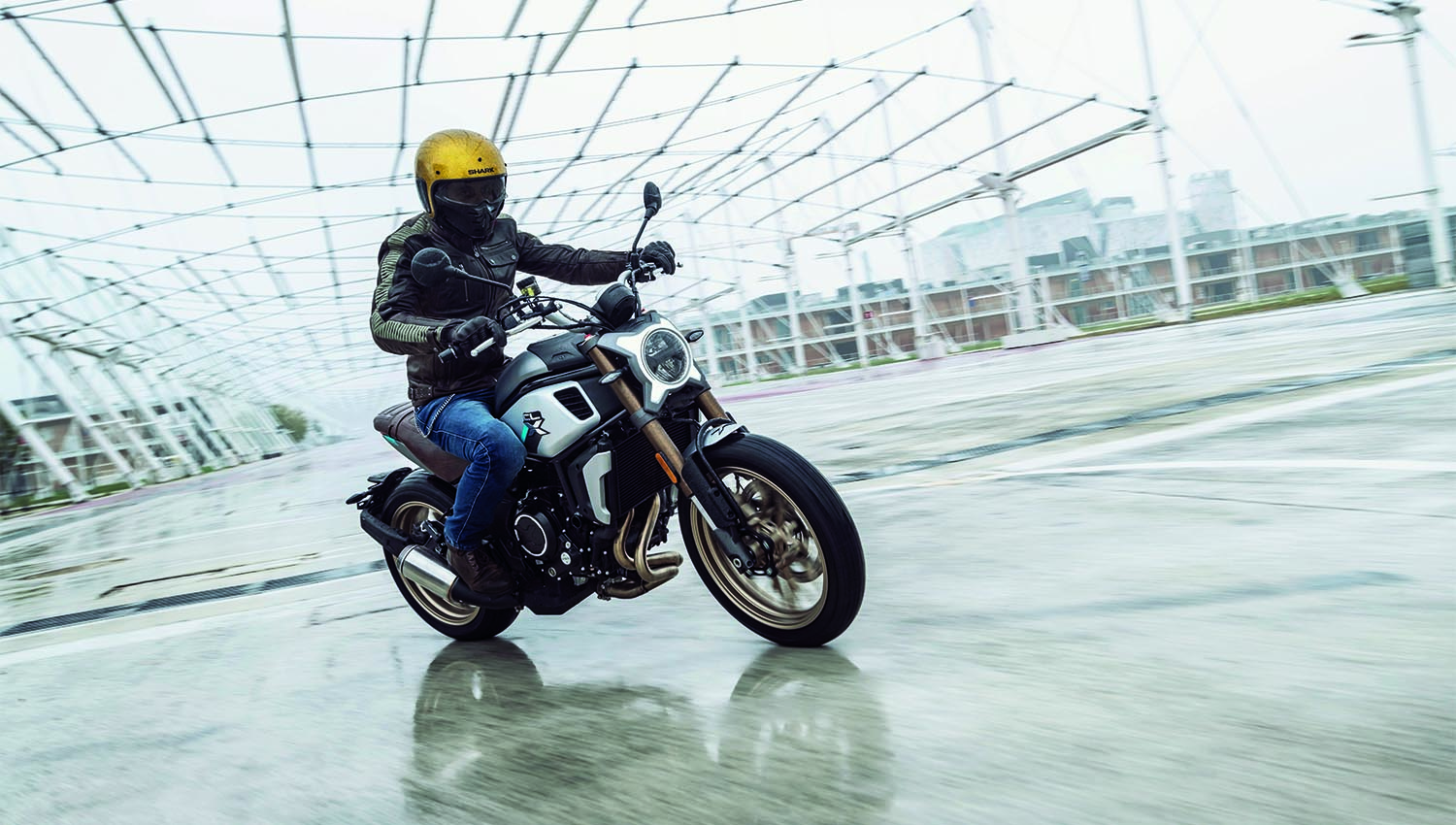CF MOTO 700 CL-X HERITAGE