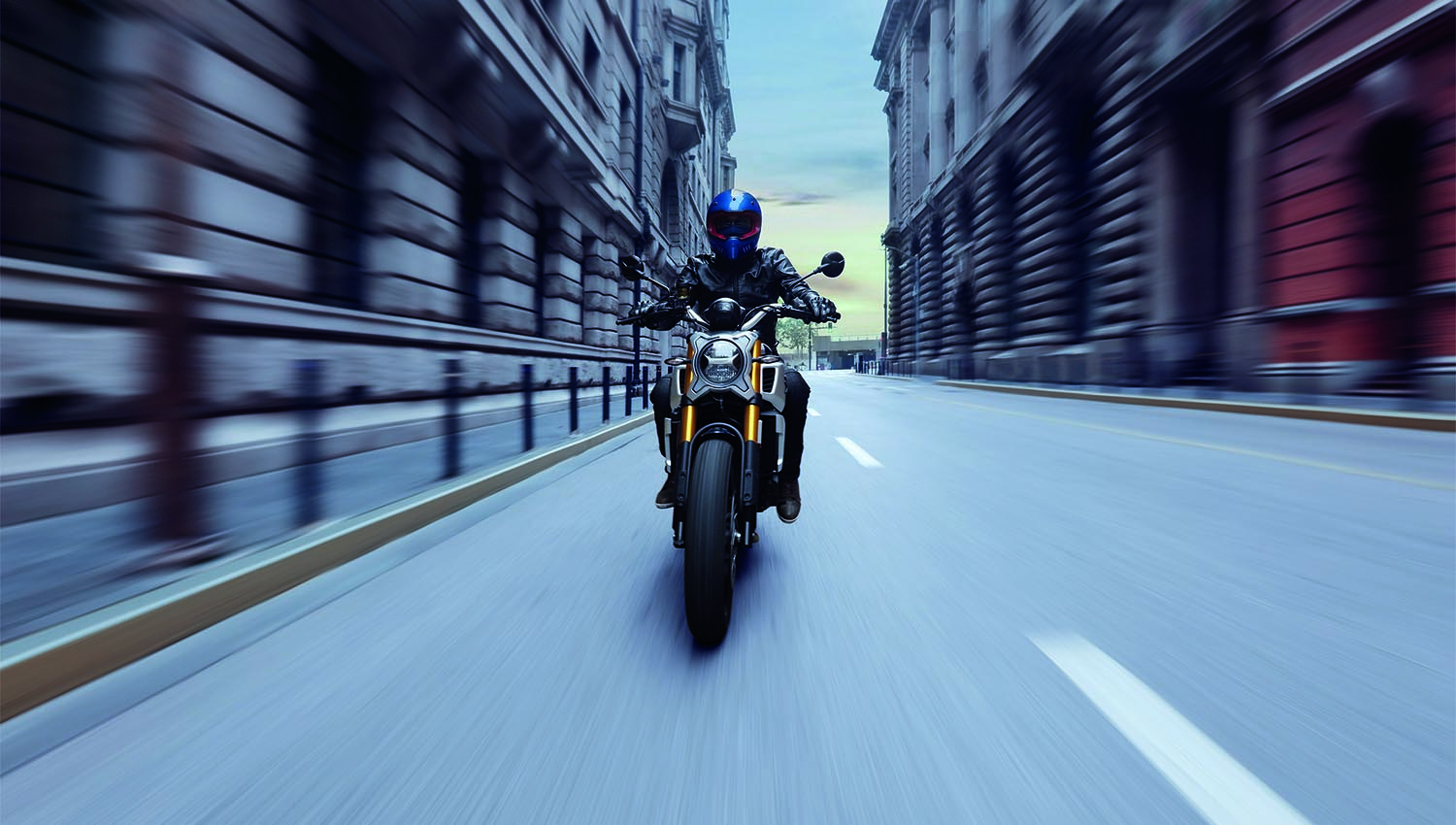 CF MOTO 700 CL-X HERITAGE